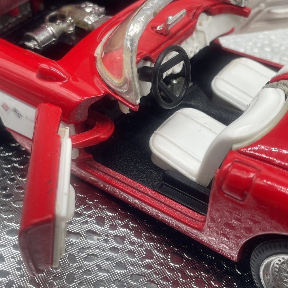 Vintage 1957 Red Corvette Convertible Fuel Injection Diecast Metal Toy Car - Picture 9 of 16